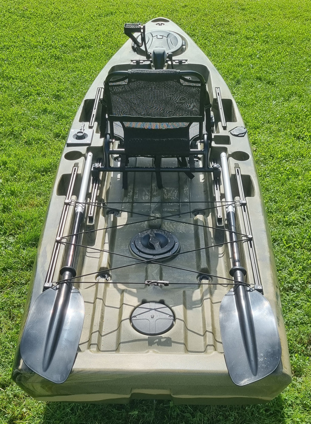 Explorer 10.8 Pedal Kayak
